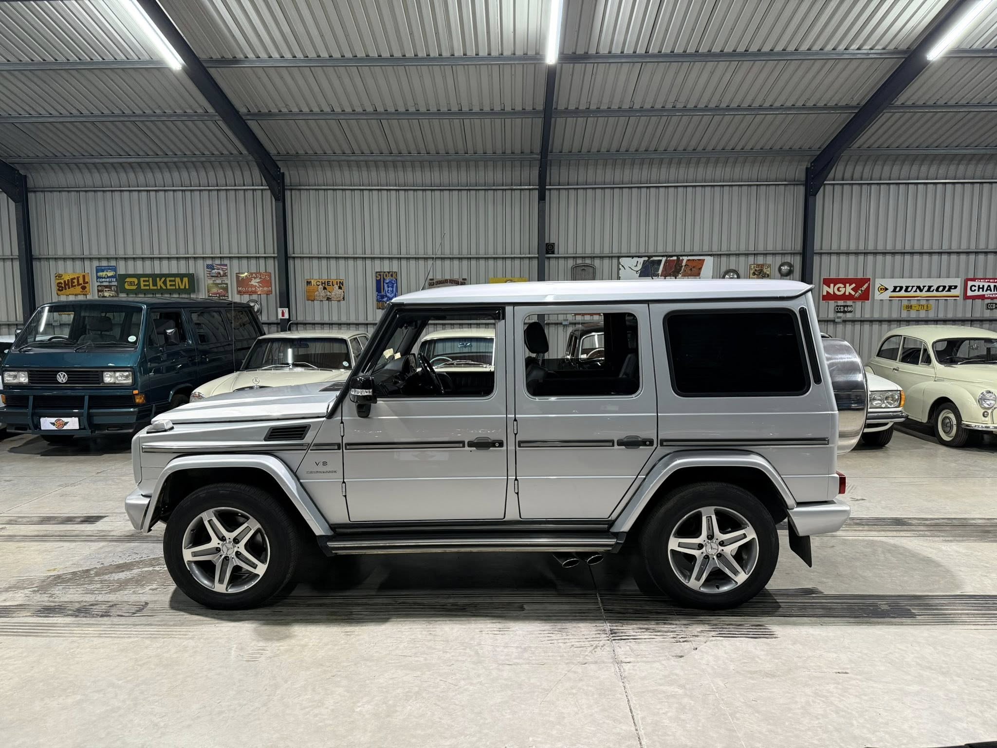 Mercedes G-Class interior